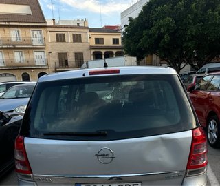 Opel Zafira-e Life 2010
