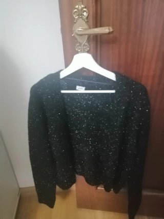 Chaqueta Pimkie negra con brillos