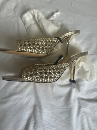 Mules / Sandalias de tacón trenzadas Zara talla 38