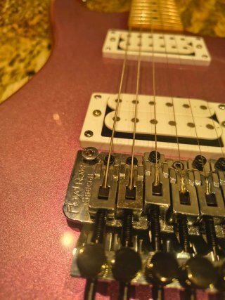 Guitarra Kramer Pacer Rosa Metálico