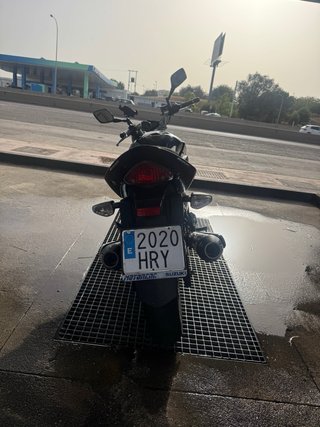 Suzuki Inazuma 250cc Naked Negra
