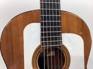 guitarra acustica admira malaga
