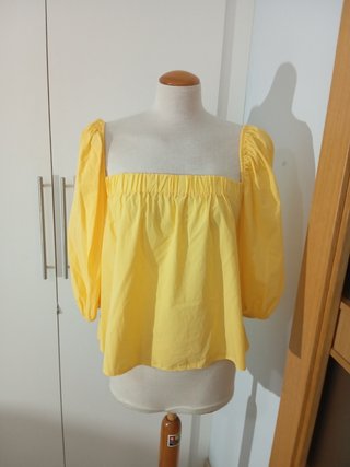 Blusa Mango amarilla talla S