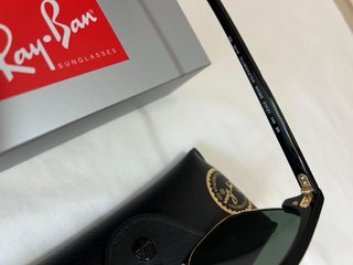 Gafas Clubmaster Ray-Ban Negras y Doradas