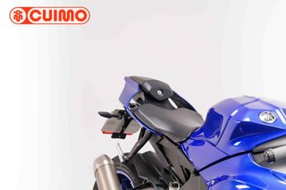 YAMAHA YZF R1