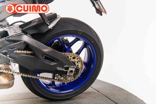 YAMAHA YZF R1