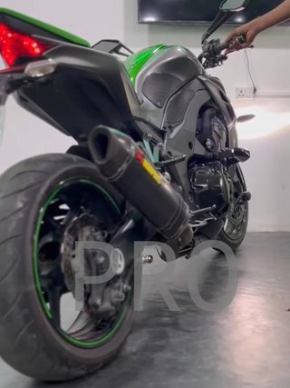 Tubo de escape Akrapovic Kawasaki Z1000