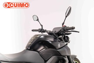 YAMAHA MT 125