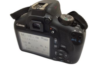 camara digital reflex canon eos 2000d