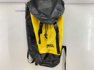 mochila petzl