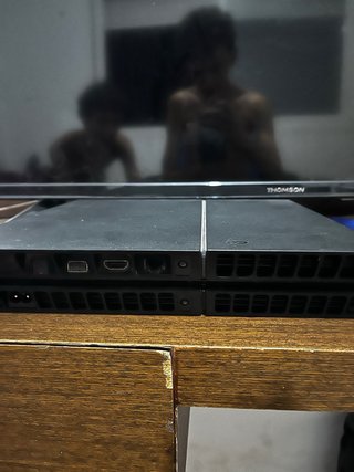 Consola PS4 + Mando + Teclado y Ratón Gamer