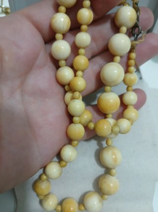 Collana antica e preziosa perle beige e oro
