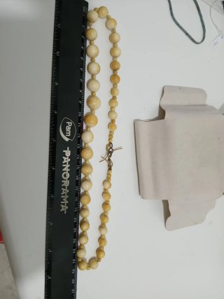 Collana antica e preziosa perle beige e oro
