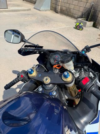 Suzuki GSXR 600 K5 ACEPTO CAMBIOS !