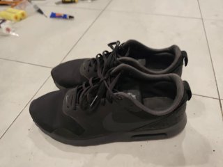 Nike Air Max Tavas Talla 45