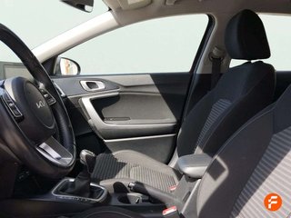 Kia Ceed 1.6 MHEV iMT 100kW (136CV) Drive