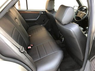 Mercedes-Benz Clase E 1992