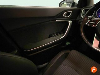 Kia Ceed 1.6 MHEV iMT 100kW (136CV) Drive