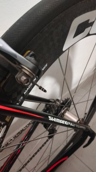 Bicicleta Macario Prothos fibra de carbono