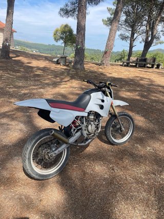 Derbi senda