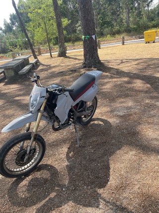 Derbi senda