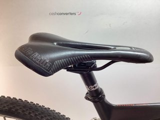 bicicleta montaña orbea oiz x1