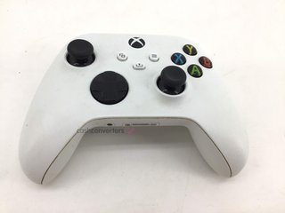 mando xbox series microsoft qas-00002 white robot