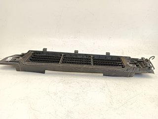 REJILLA DELANTERA VOLVO XC40 D4204T12 31455423