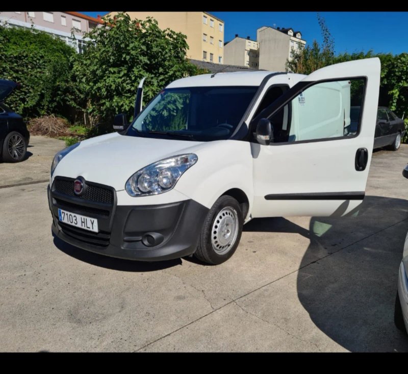 FIAT Doblò 2012 - foto 1