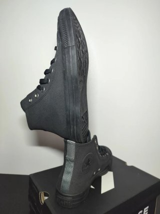 Converse All Star Chuck Taylor Sneakers Unisex 39