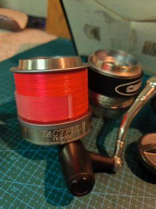 Carrete de pesca Cando 9000
