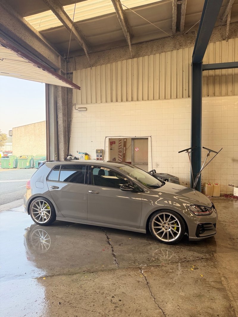 Volkswagen Golf VII 2.0 TDI CR BMT Advance 3p 2014