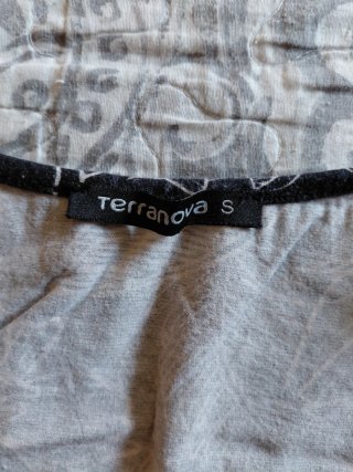 Camiseta Terranova Talla S Estampado Floral