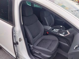 Peugeot 3008 2016