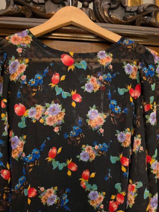 Vestido corto flores Louche London nuevo