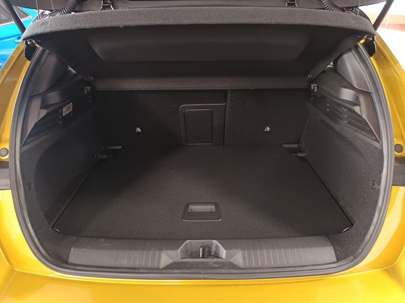 Opel Astra 2024, foto 6