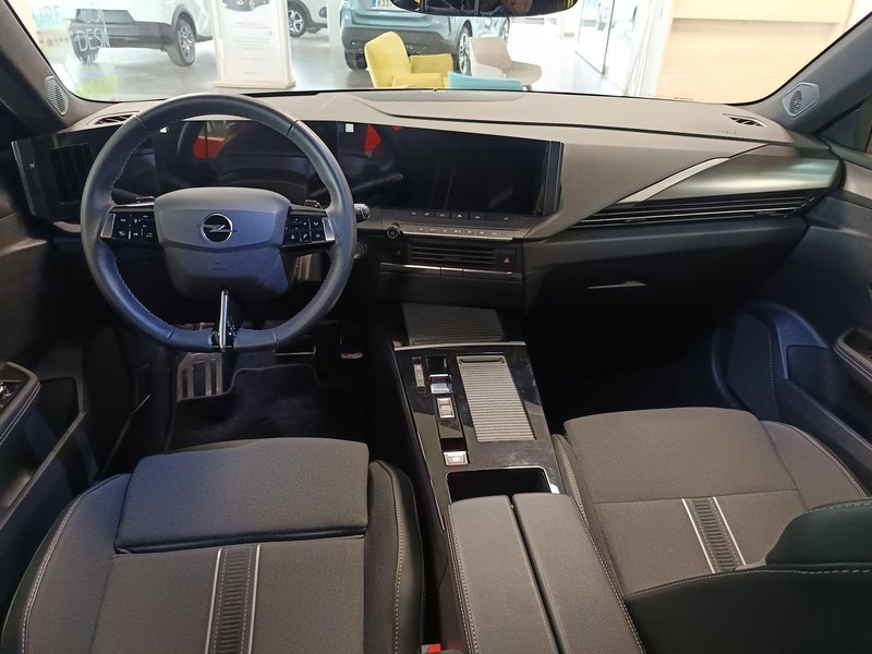 Opel Astra 2024, foto 7