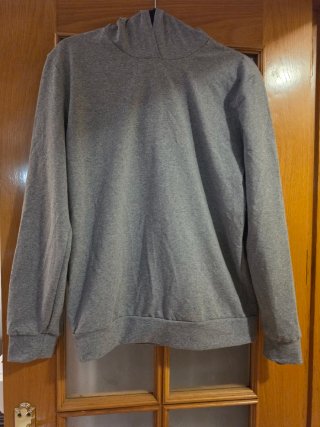 Sudadera MM Studio con capucha Made in Italy