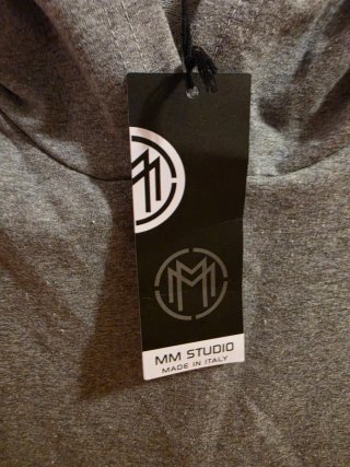 Sudadera MM Studio con capucha Made in Italy