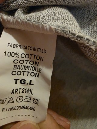 Sudadera MM Studio con capucha Made in Italy