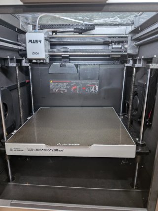 Impresora 3D QIDI Plus4 Alta Velocidad