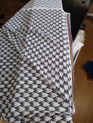 Scampolo di tessuto Chiffon MT 1.55