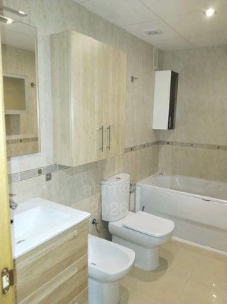 Se vende piso en Guadix ( zona Aldi )