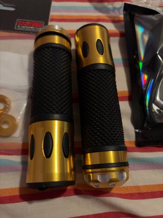 Puños Patinete Eléctrico Xiaomi Dorados