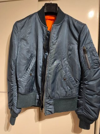 Chaqueta ALFA en perfecto estado.
