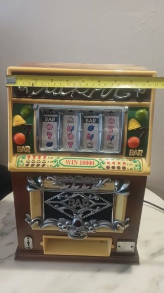 Máquina tragaperras Jackpot vintage (radio)
