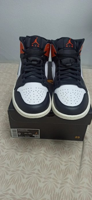 Nike Air Jordan 1 Mid Negro Naranja T. 42.5