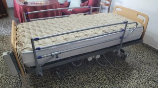 Cama articulada eléctrica