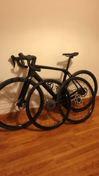 TREK DOMANE SL6 Carretera y Gravel