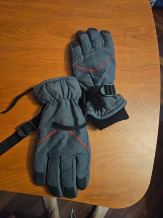 Conjunto Chaqueta, guantes y Pantalón Nieve